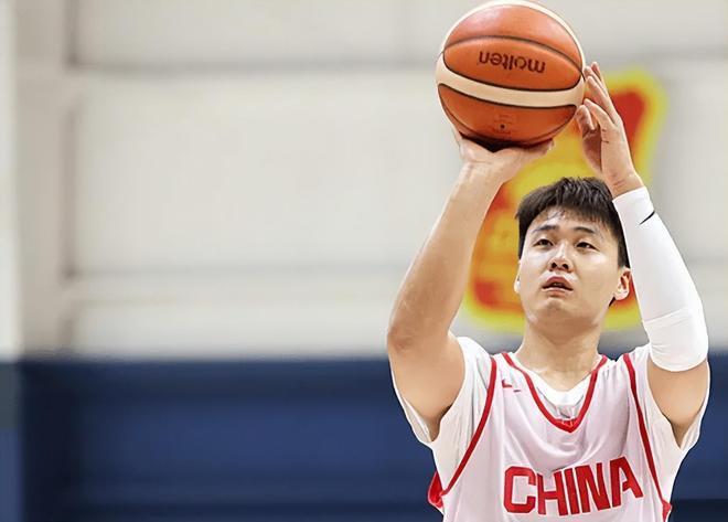 北京队砸锅卖铁！新疆媒体：赵睿天价转会费刷新CBA历史最高纪录